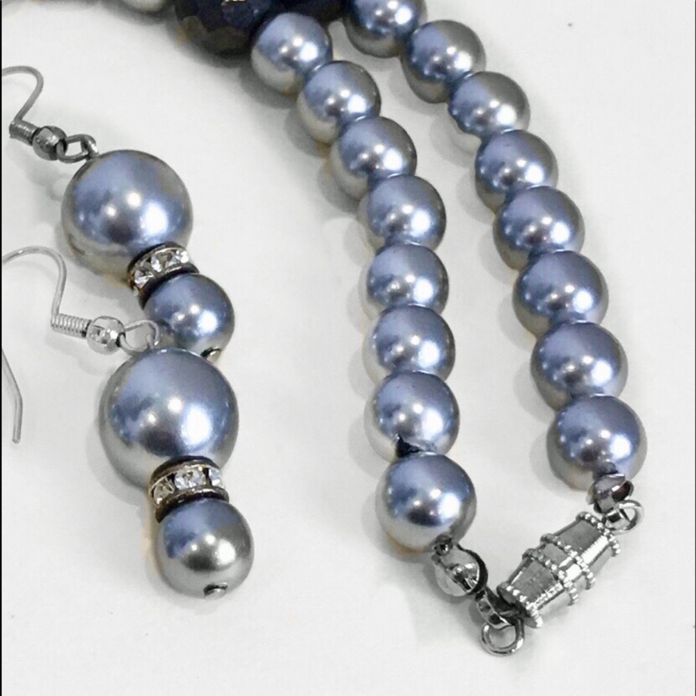 Genuine Swarovski Pearl and Crystal Rhinestone Rondelle Necklace Earring Set - Picture 5 of 8